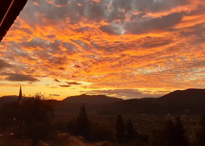 펜션 Vasiliki View