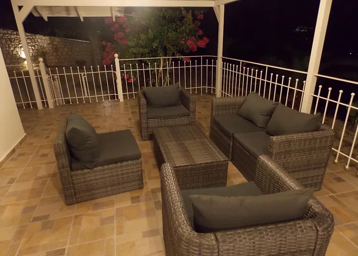 Vasiliki View * Ágios Pétros